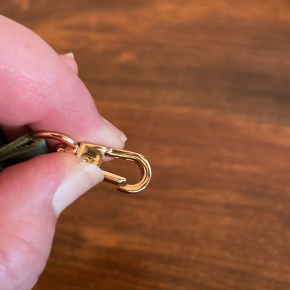 Short tassel bag charm - Picture 3 of 3